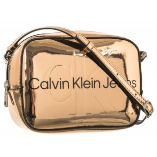 Torebka Listonoszka Sculpted Camera Bag18 Mono Frosted Almond K60K611859 TCY (CK421-a) Calvin Klein